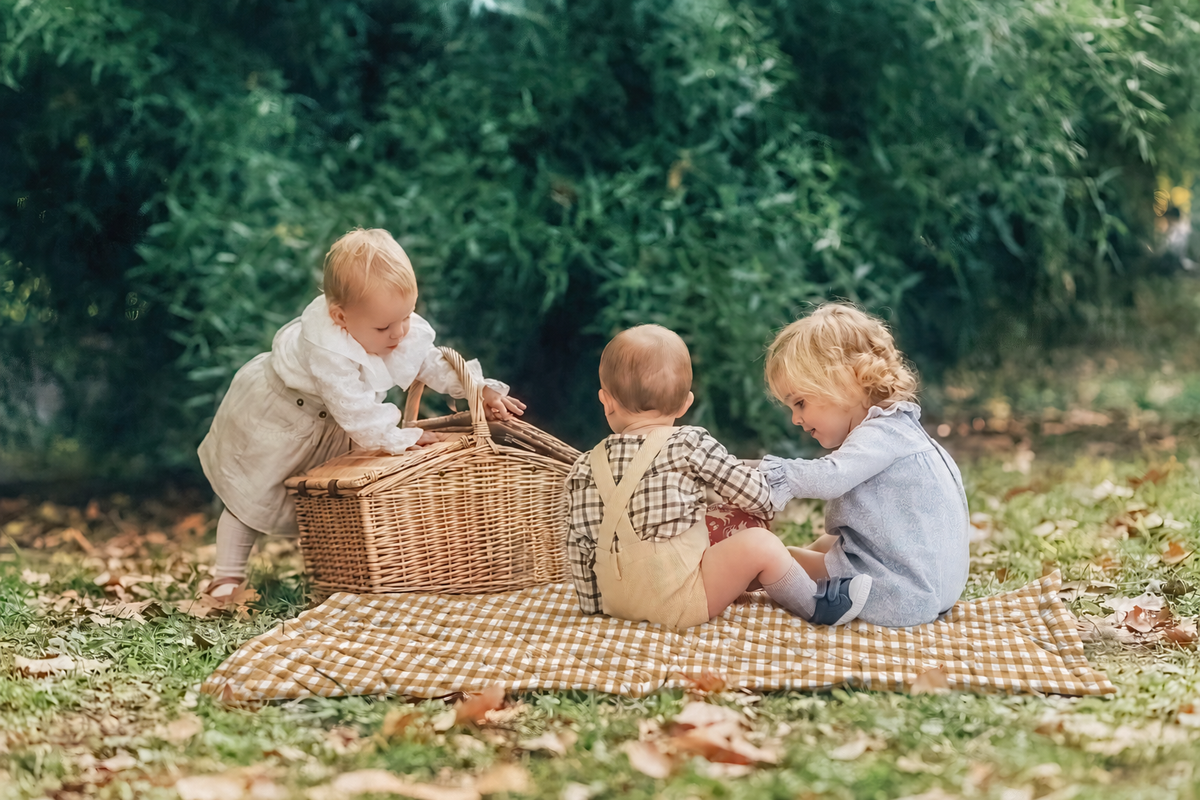 Waterproof Play Mat - Beige Gingham